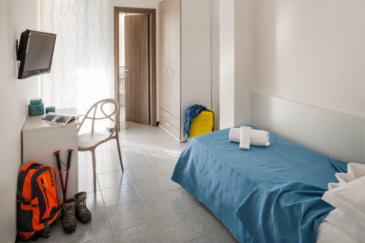 Hotel Villa Teresa Loano Zewnętrze zdjęcie